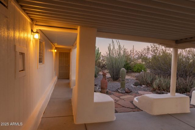 8362 N DEAD MANS GULCH Road, Florence, AZ 85132