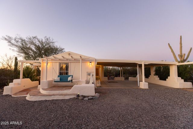 8362 N DEAD MANS GULCH Road, Florence, AZ 85132