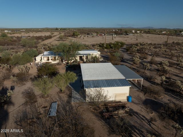 8362 N DEAD MANS GULCH Road, Florence, AZ 85132