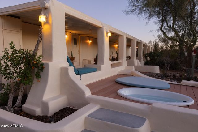 8362 N DEAD MANS GULCH Road, Florence, AZ 85132