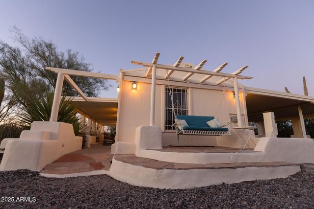 8362 N DEAD MANS GULCH Road, Florence, AZ 85132