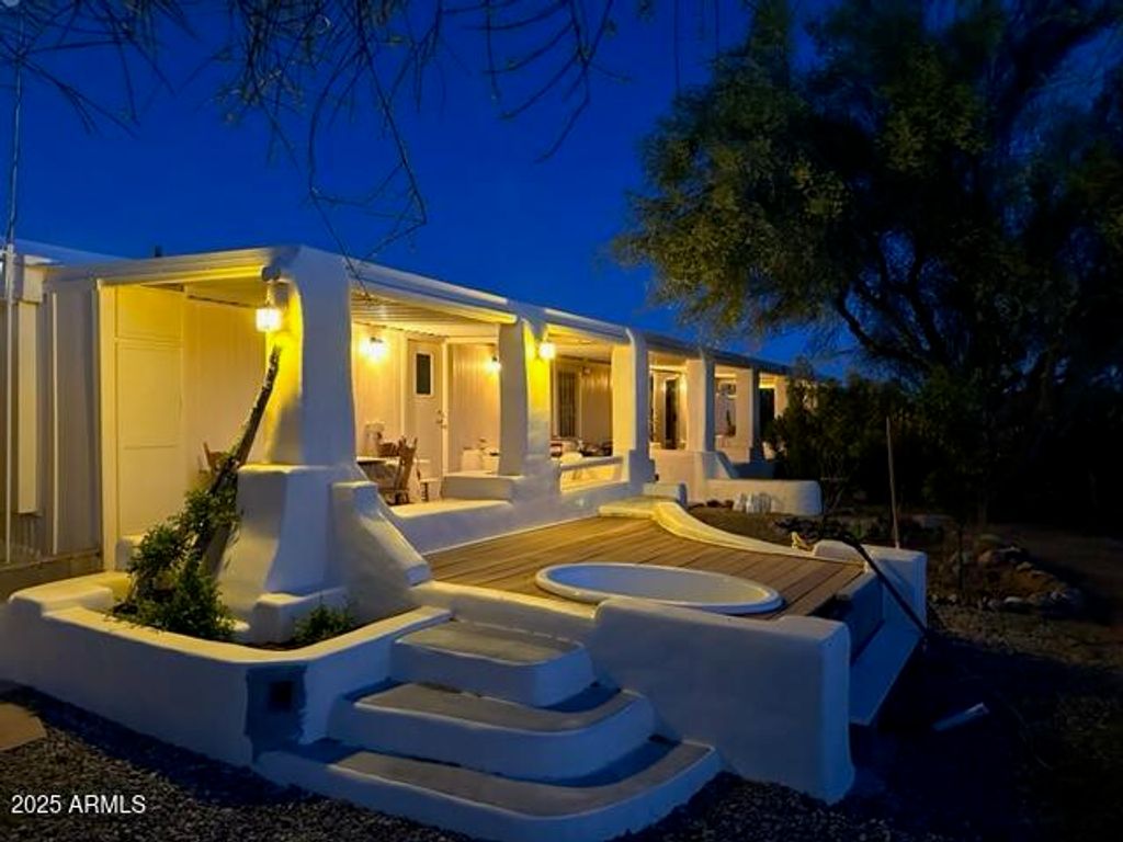 8362 N DEAD MANS GULCH Road, Florence, AZ 85132