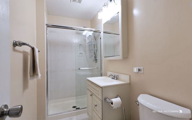510 W MINER Street 1D, Arlington Heights, IL 60005