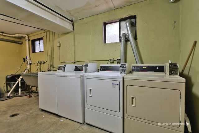 510 W MINER Street 1D, Arlington Heights, IL 60005