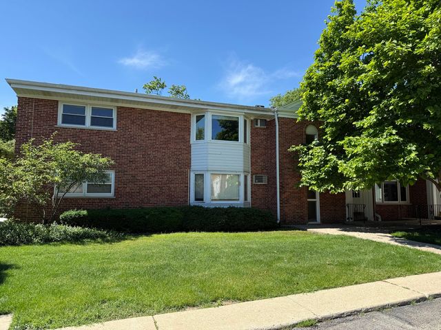 510 W MINER Street 1D, Arlington Heights, IL 60005