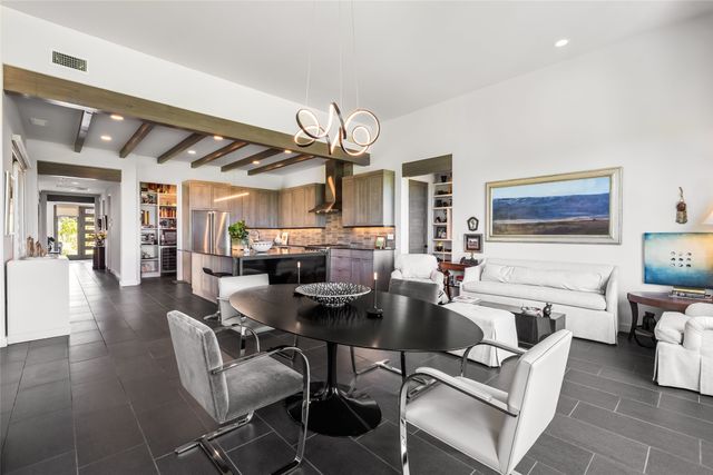 7 Valverde Lane, Santa Fe, NM 87506