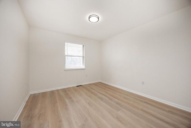 105 BARTLETT DR, North Wales, PA 19454