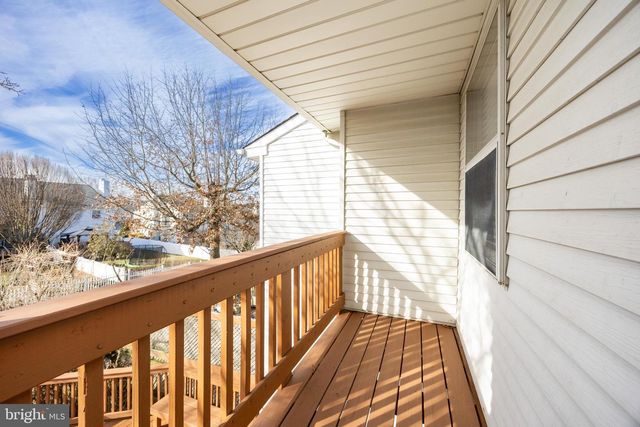 105 BARTLETT DR, North Wales, PA 19454