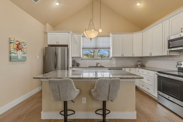 201 Cypress Point Court, Bonham, TX 75418