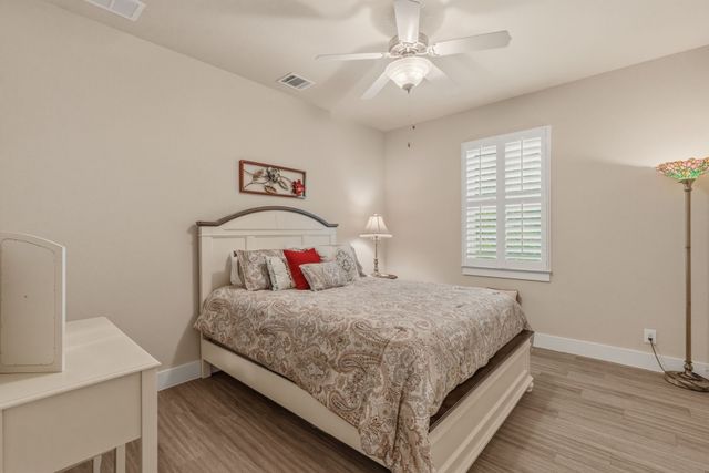 201 Cypress Point Court, Bonham, TX 75418