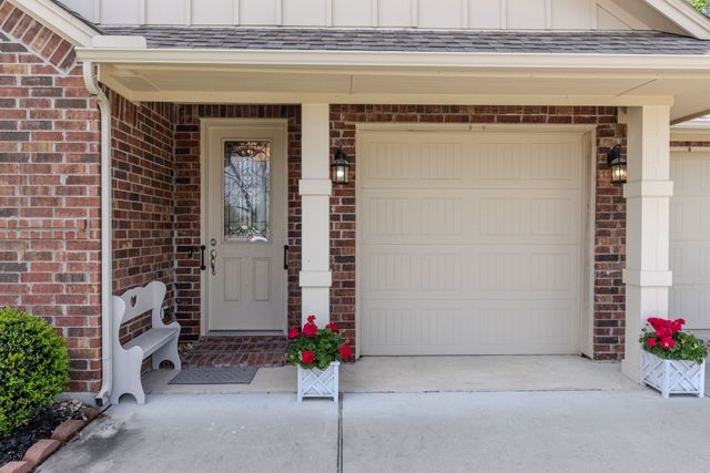 201 Cypress Point Court, Bonham, TX 75418