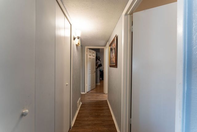 421 W Springdale Lane, Grand Prairie, TX 75052