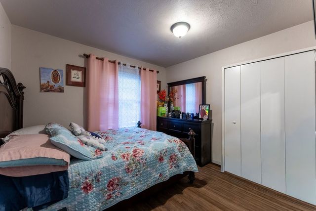 421 W Springdale Lane, Grand Prairie, TX 75052