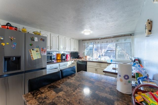 421 W Springdale Lane, Grand Prairie, TX 75052