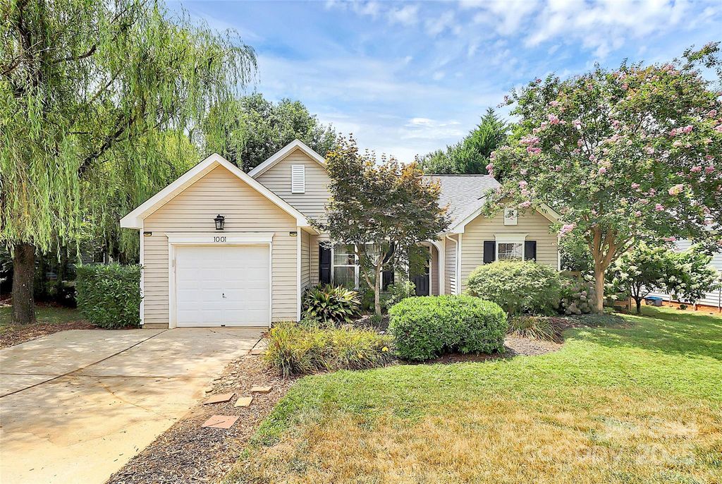 1001 Rocky Meadows Lane, Concord, NC 28025
