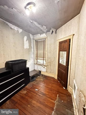 6130 ROSS ST, Philadelphia, PA 19144