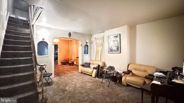 6130 ROSS ST, Philadelphia, PA 19144