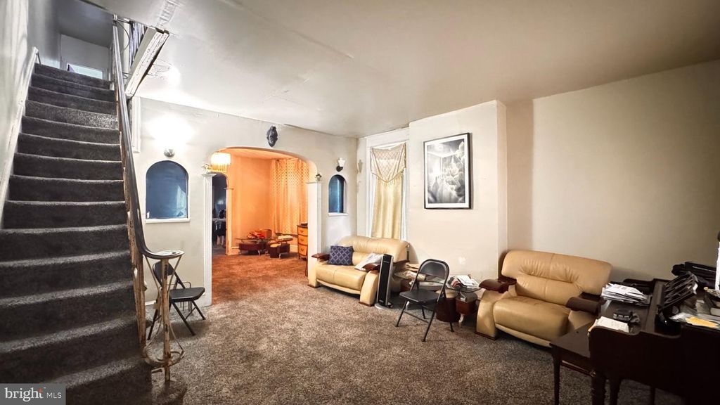 6130 ROSS ST, PHILADELPHIA, PA 19144 — photo 3