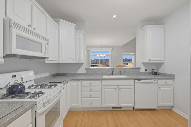 1063 Inverness Drive, Antioch, IL 60002