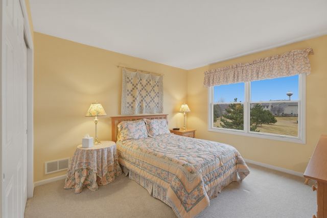 1063 Inverness Drive, Antioch, IL 60002