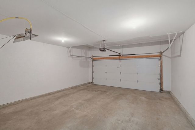 1063 Inverness Drive, Antioch, IL 60002