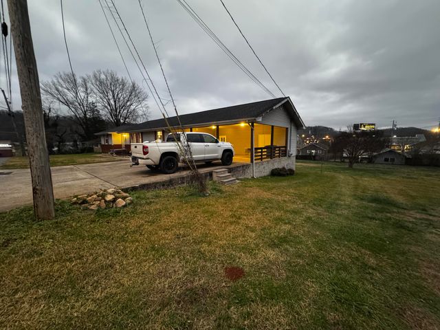 805 Grandview Avenue, Chattanooga, TN 37405