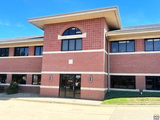 2858 SW Villa West Dr Ste 100, Topeka, KS 66614
