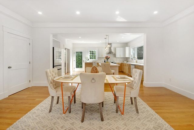 32 Hickory Cliff Rd, Newton, MA 02464