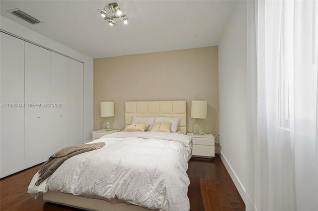 7515 NW 99th Ave, Doral, FL 33178