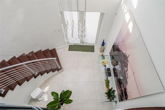 7515 NW 99th Ave, Doral, FL 33178