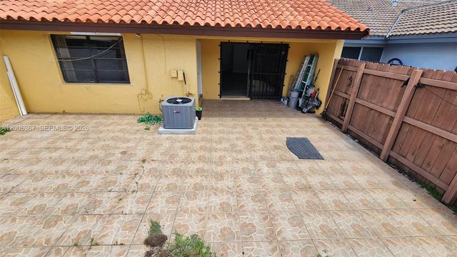 5046 SW 145th Ave 5046, Miami, FL 33175