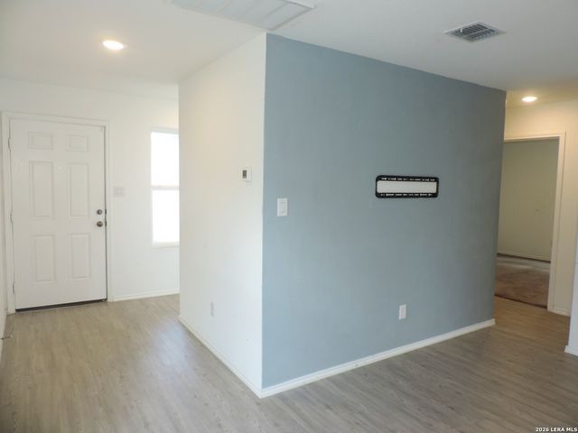 6709 CIBOLO SPGS, Converse, TX 78109