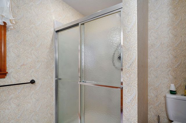 2129 E Cherryvale Street, Springfield, MO 65804