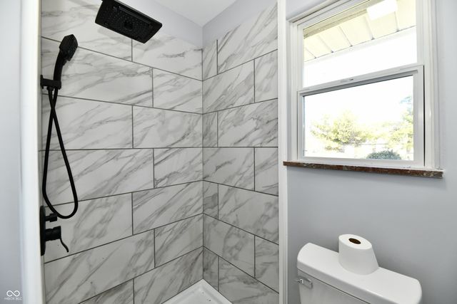 5101 Dickson Road, Indianapolis, IN 46226