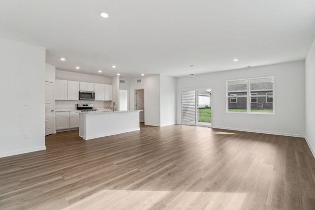 6288 Redwood Trail, Wonder Lake, IL 60097