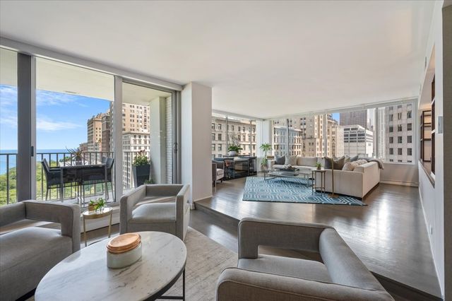 1000 N Lake Shore Plaza 12B, Chicago, IL 60611