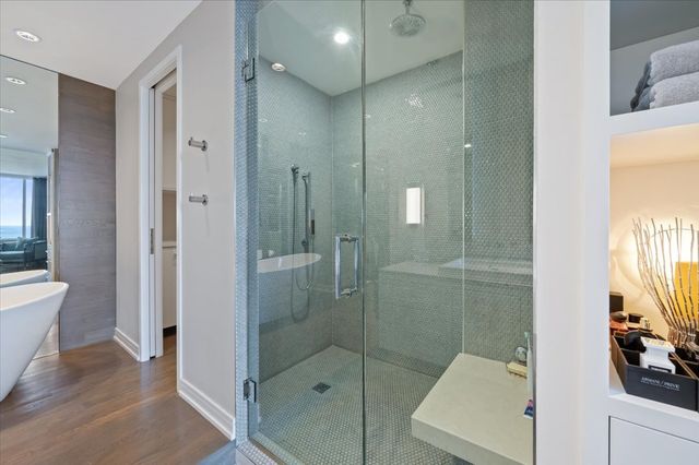 1000 N Lake Shore Plaza 12B, Chicago, IL 60611