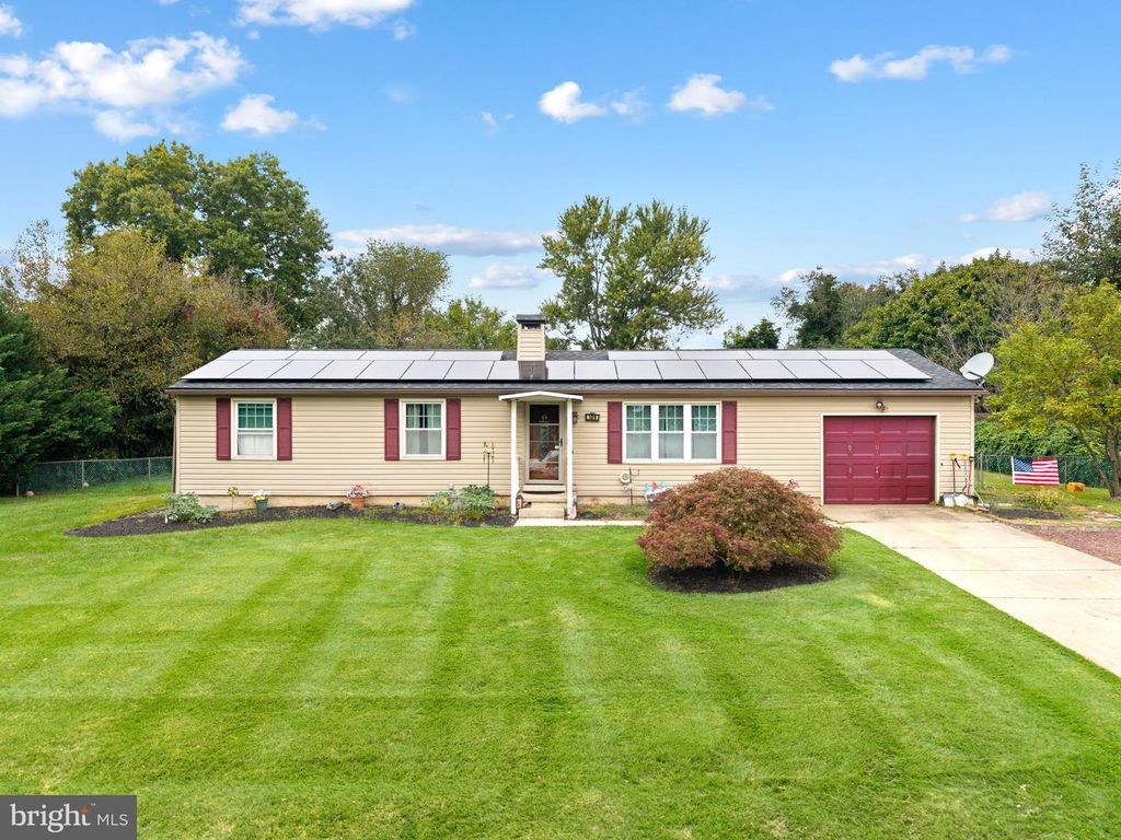 109 RIDGEWAY LN, MULLICA HILL, NJ 08062 — exterior