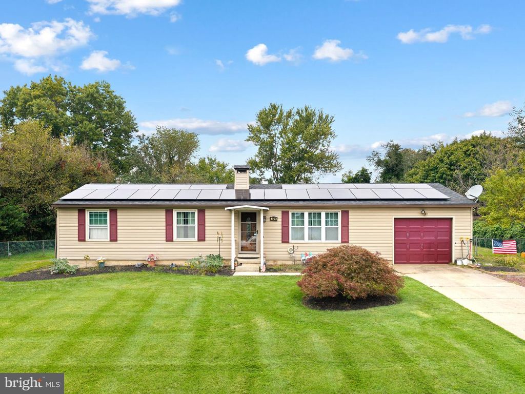 109 RIDGEWAY LN, MULLICA HILL, NJ 08062 — photo 2
