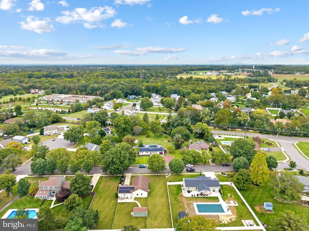 109 RIDGEWAY LN, MULLICA HILL, NJ 08062 — photo 4