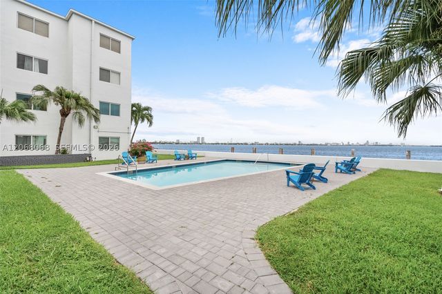 1880 S Treasure Dr 4H, North Bay Village, FL 33141