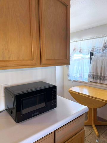 2033 S Roadrunner Ave, Yuma, AZ 85365