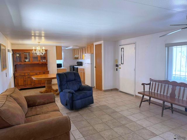 2033 S Roadrunner Ave, Yuma, AZ 85365