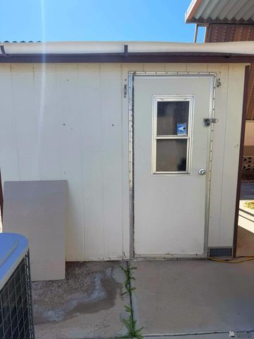 2033 S Roadrunner Ave, Yuma, AZ 85365