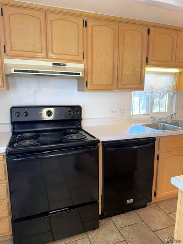 2033 S Roadrunner Ave, Yuma, AZ 85365