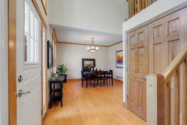 5900 Vernon Avenue S, Edina, MN 55436