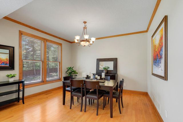 5900 Vernon Avenue S, Edina, MN 55436