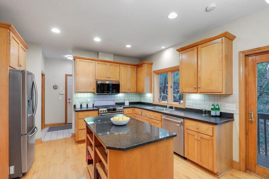5900 Vernon Avenue S, Edina, MN 55436 — photo 2