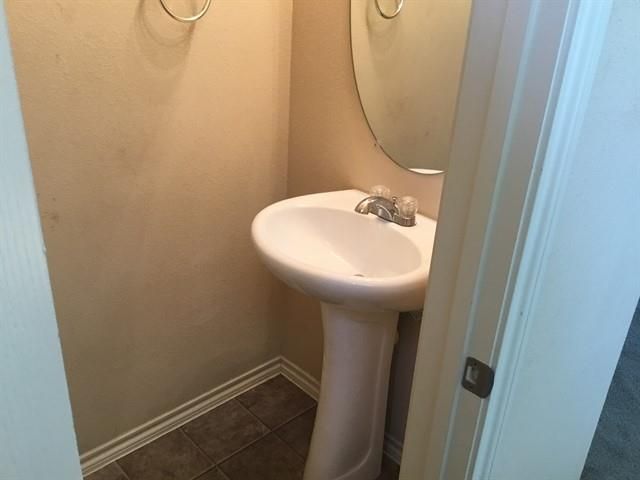 2802 Wisner Circle, Houston, TX 77014