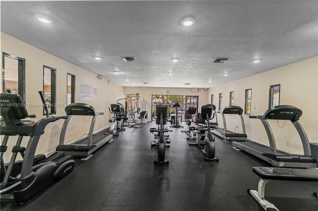 9121 Sunrise Lakes Boulevard 104, Sunrise, FL 33322